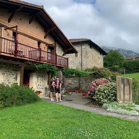 Casa Rural Etxegorri Orozko Exteriér fotografie